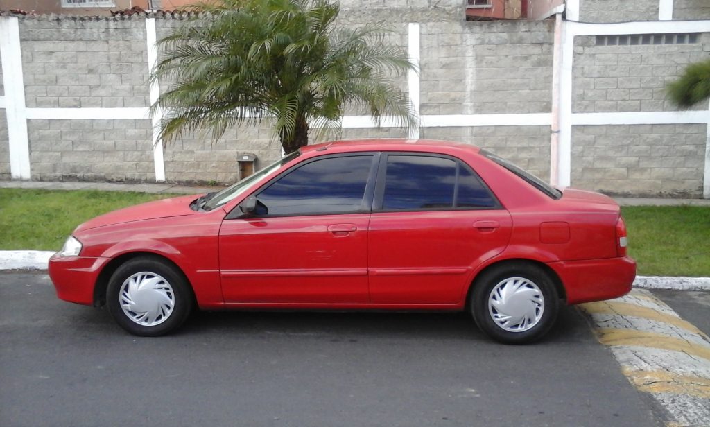 Usados Mazda Protege Motor Con Llantas Nuevas Carros Guatemala