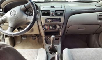 Usados: Nissan Sentra 2000 manual, color gris full