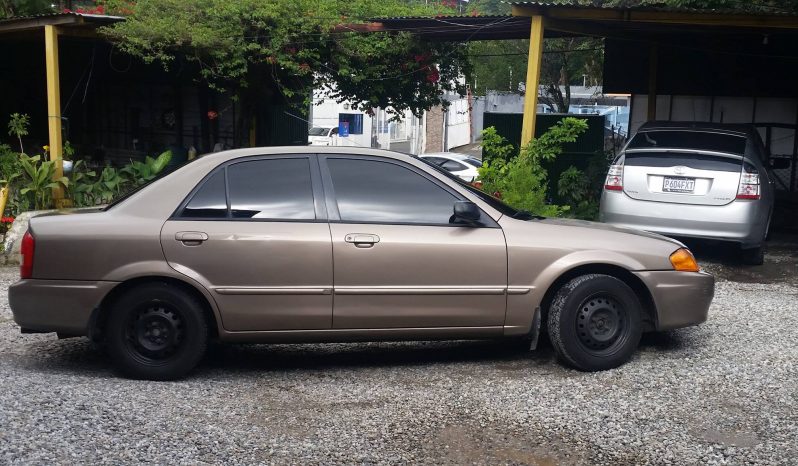 Usados: Mazda Protege 2000 automático motor 1.6 full