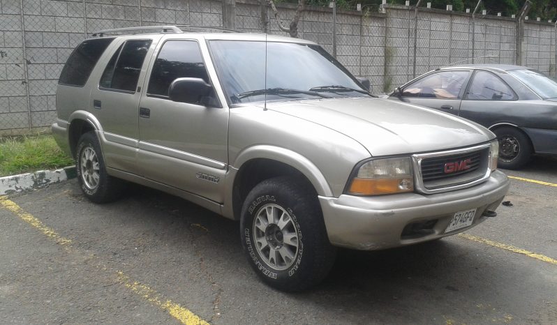 Usados: Chevrolet Blazer 2001 con radio Bose y llantas Good Year full