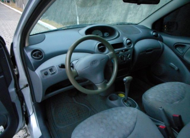 Usados: Remato Toyota Echo 2000 en Guatemala full