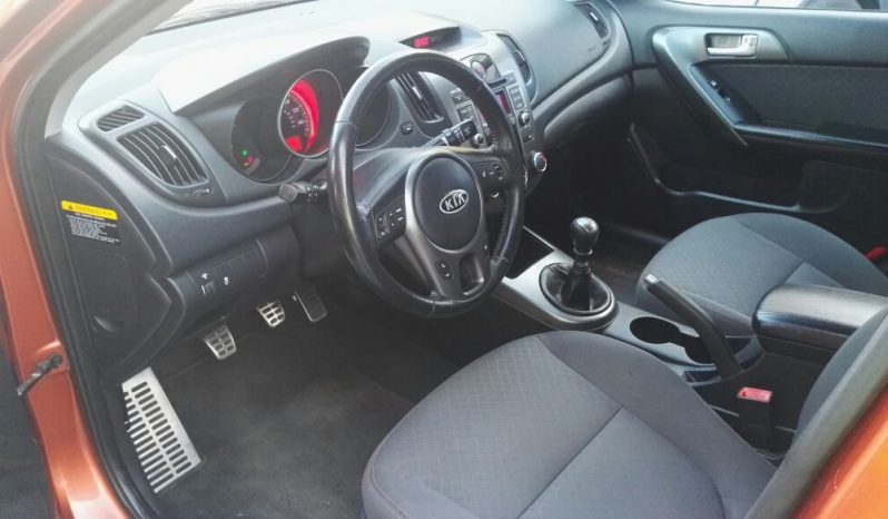 Usados: KIA Forte 2010 en Ciudad de Guatemala full