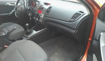 Usados: KIA Forte 2010 en Ciudad de Guatemala full