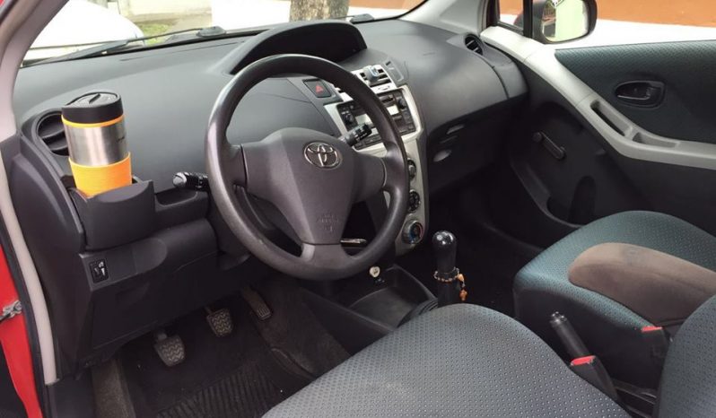 Usados: Toyota Yaris 2008 en Ciudad de Guatemala full