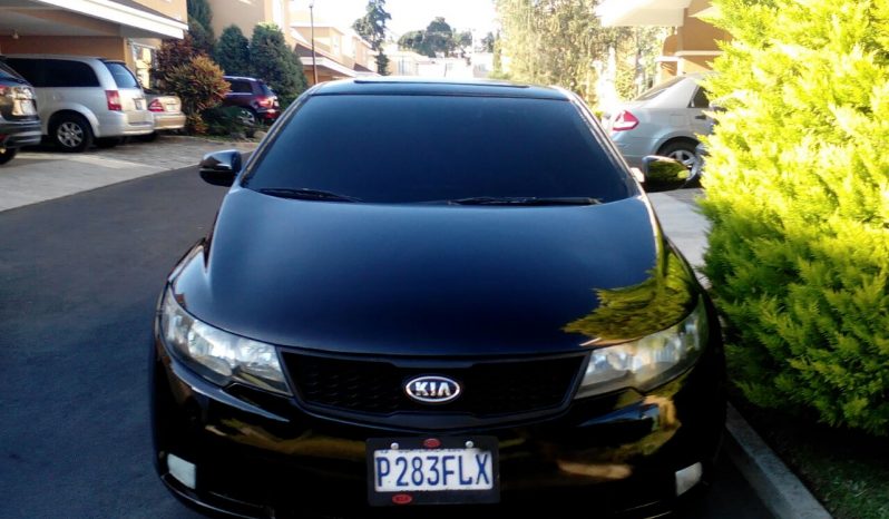 Usados: Vendo KIA Forte Koup 2010 en Guatemala City full