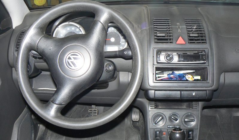 Usados: Volkswagen Polo 2002 gris policromado full