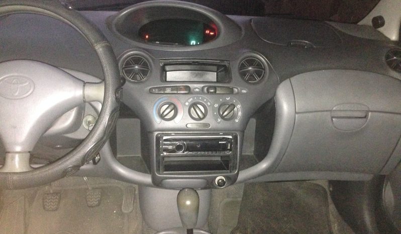 Usados: Toyota Yaris 2003 en Zona 2, Guatemala full