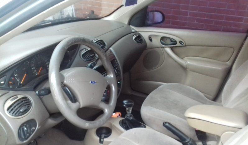 Usados: Ford Focus 2000 en Guatemala full