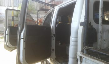 KIA K2700 2012 doble cabina usado en Guatemala Se vende vehículo doble cabina, línea K2700 L, 2700 CC, de 4 cilindros, 1 tonelada, color blanco, 5 asientos. Documentación en orden, listo para hacer el traspaso. Interesados pueden llamar al teléfono 2221-8027.
