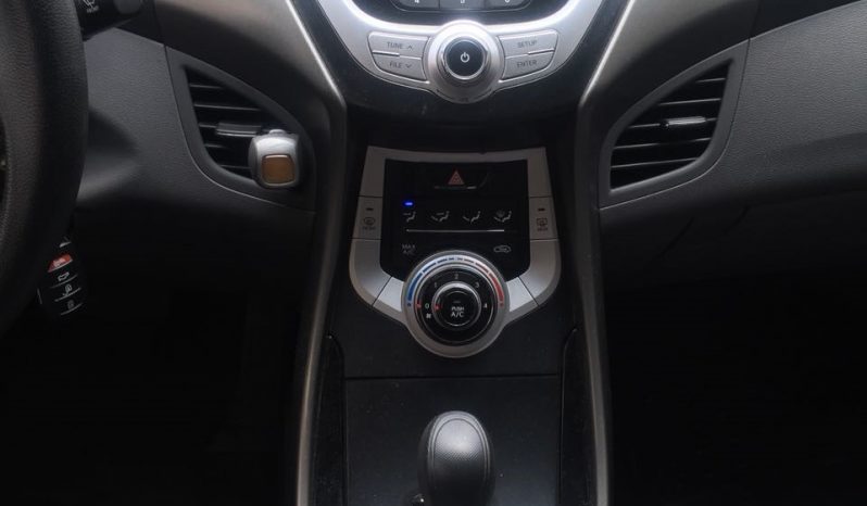 Usados: Hyundai Elantra 2011 en Ciudad de Guatemala, full