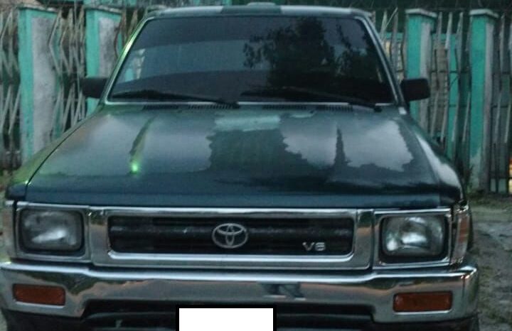 Camioneta Toyota Hi-Lux 1994 excelente estado modelo 1994, con motor rebildiado, 3.0L. Documentos en regla, placas de Guatemala y se puede poner placas hondureñas, hay una amnistía en la que se puede poner a Honduras.