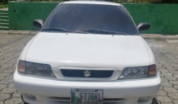 Suzuki Baleno 1998 268xxx kilómetros Motor 1.6 Aprox 33km/galón Servicios al día Compresiones nítidas Mecanicamente perfecto